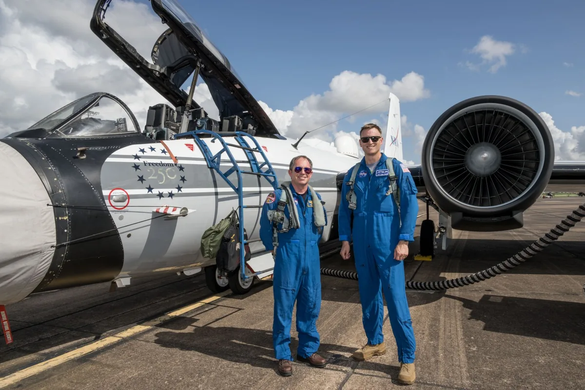 NASA Pilotları Ay'ın Gölgesinin Peşinde: Güneş Tutulması Bilimi İçin Gökyüzünde Nefes Kesen Takip