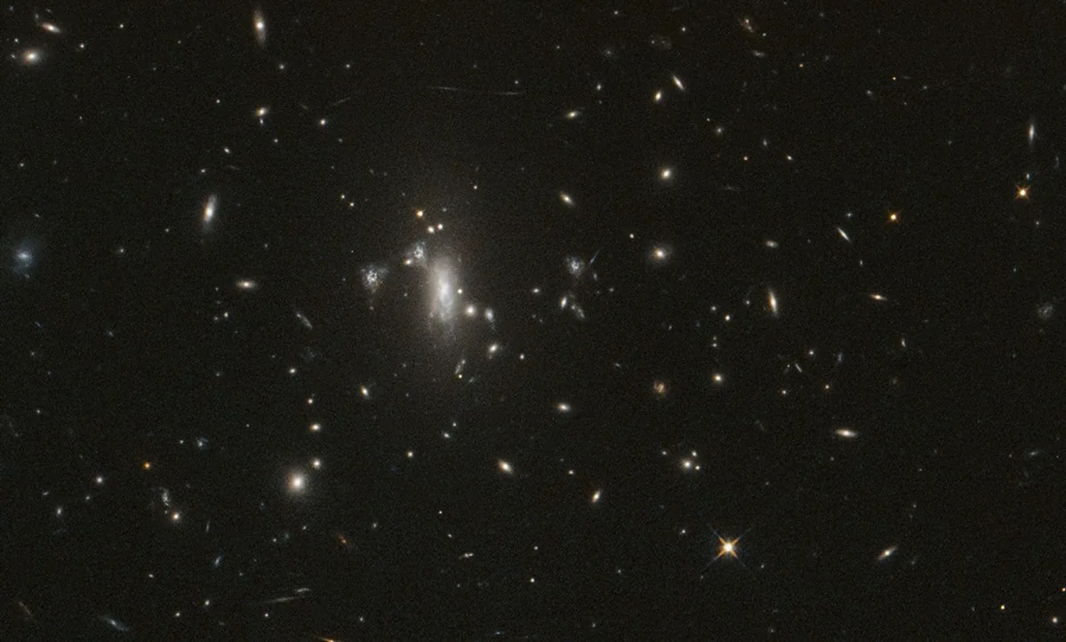 Hubble Uzay Teleskobu'ndan Yeni Bir Dönüm Noktası: Yakalanması Zor Süpernovanın Peşinde