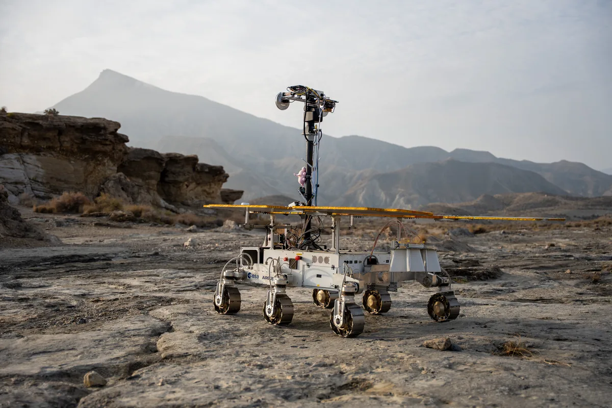 Kızıl Gezegen'e Adım Adım: ExoMars Prototipi Çöl Testlerini Başarıyla Tamamladı